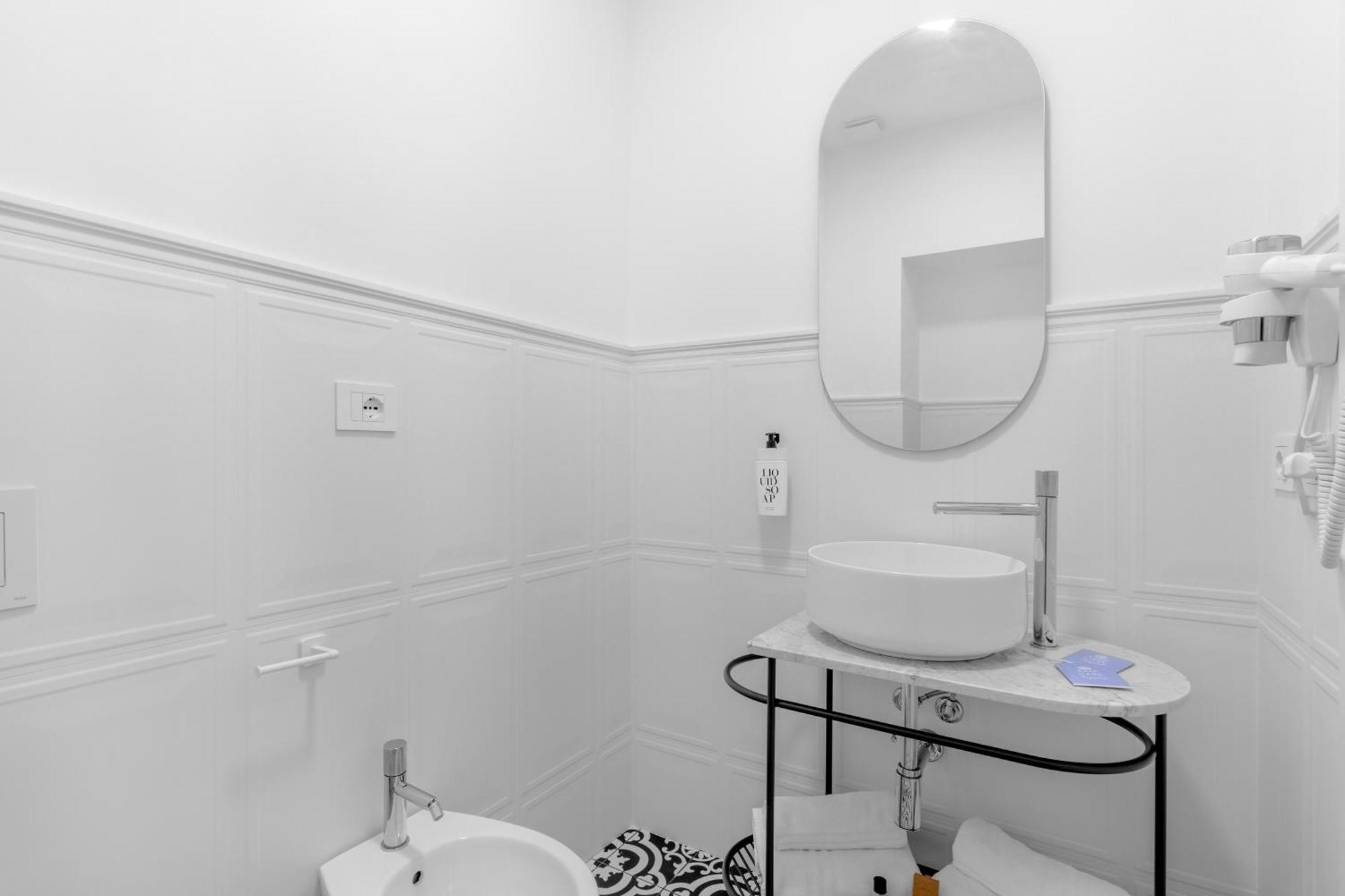 Montello Suites Foresteria Lombarda Milán Exteriér fotografie